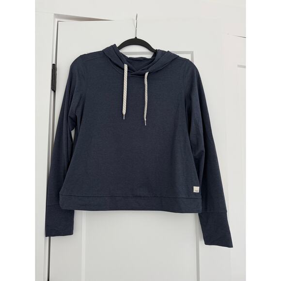 $96 Vuori Essential Hoodie - Azure Heather - Medium - Picture 2 of 6